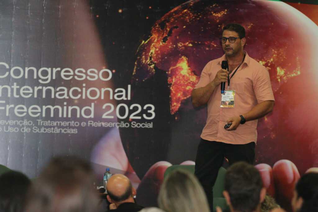 Silvio Corrêa palestrando no Congresso Freemind 2023